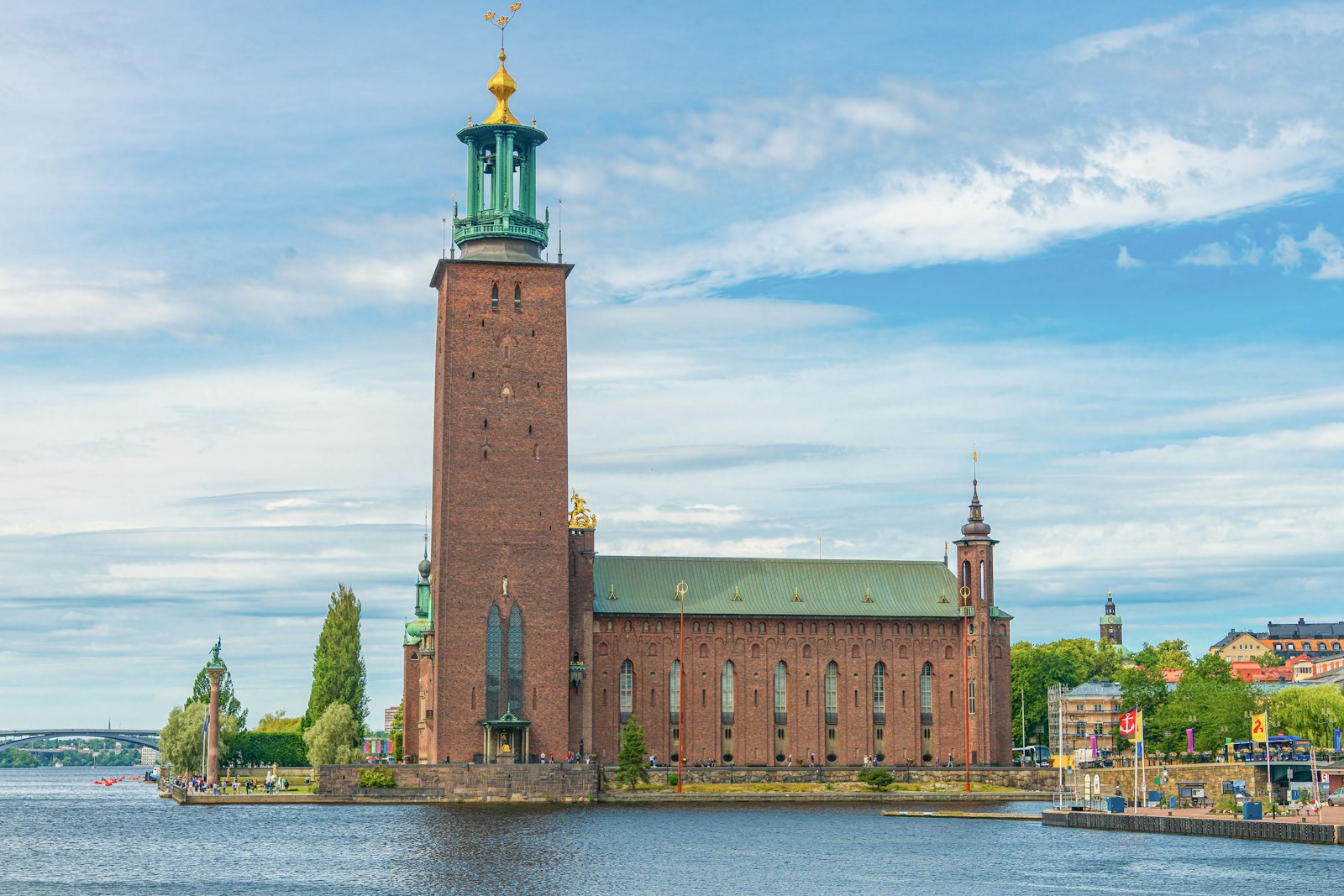 Smart TV and IPTV: A Perfect Match for Swedish Homes